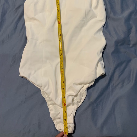 Zara bodysuit with shoulder pads blogger favorite - Picture 6 of 7